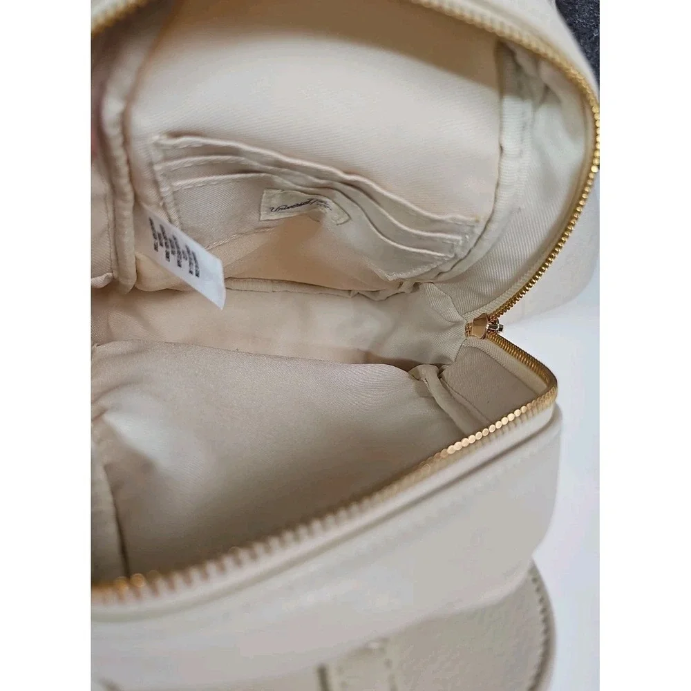 Universal Thread Cross Body Mini Back Pack, Ivory, Vegan Leather - Picture 5 of 13
